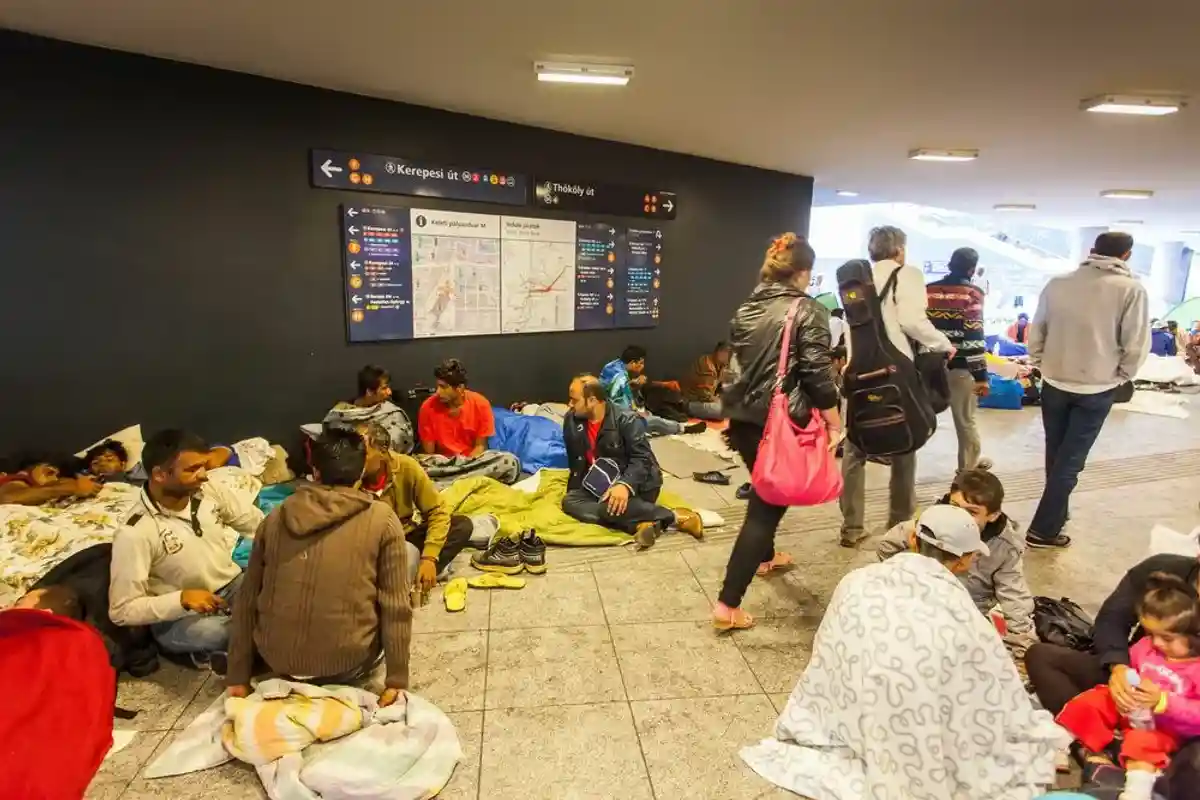 Может ли быть социальная выплата беженцам в Германии 4300 евро? фото 1
