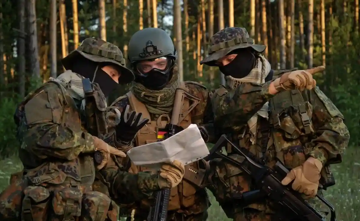 Германия готовится к отправке военных в Украину фото 1