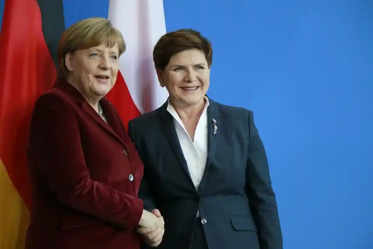 Варшава заинтересована в углублении сотрудничества с Германией фото 1