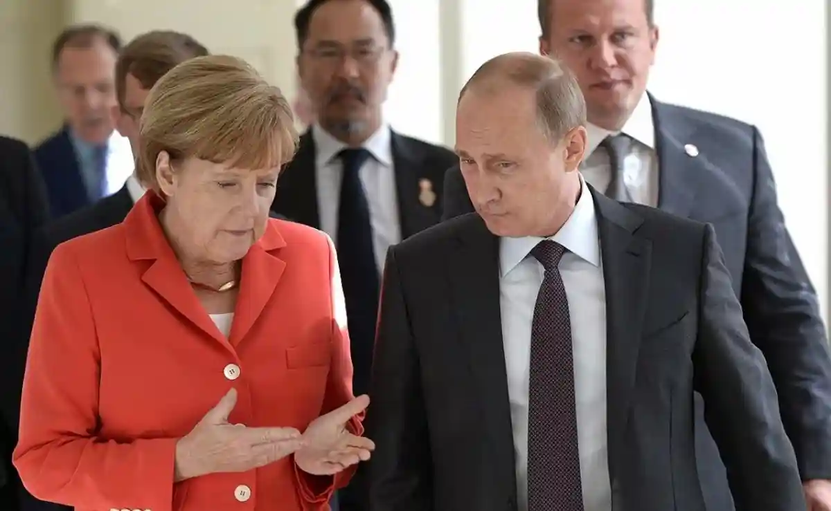 Путин назвал дату приезда Меркель в Москву фото 1