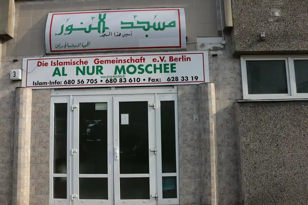 В Берлине открылась первая либеральная мечеть фото 1