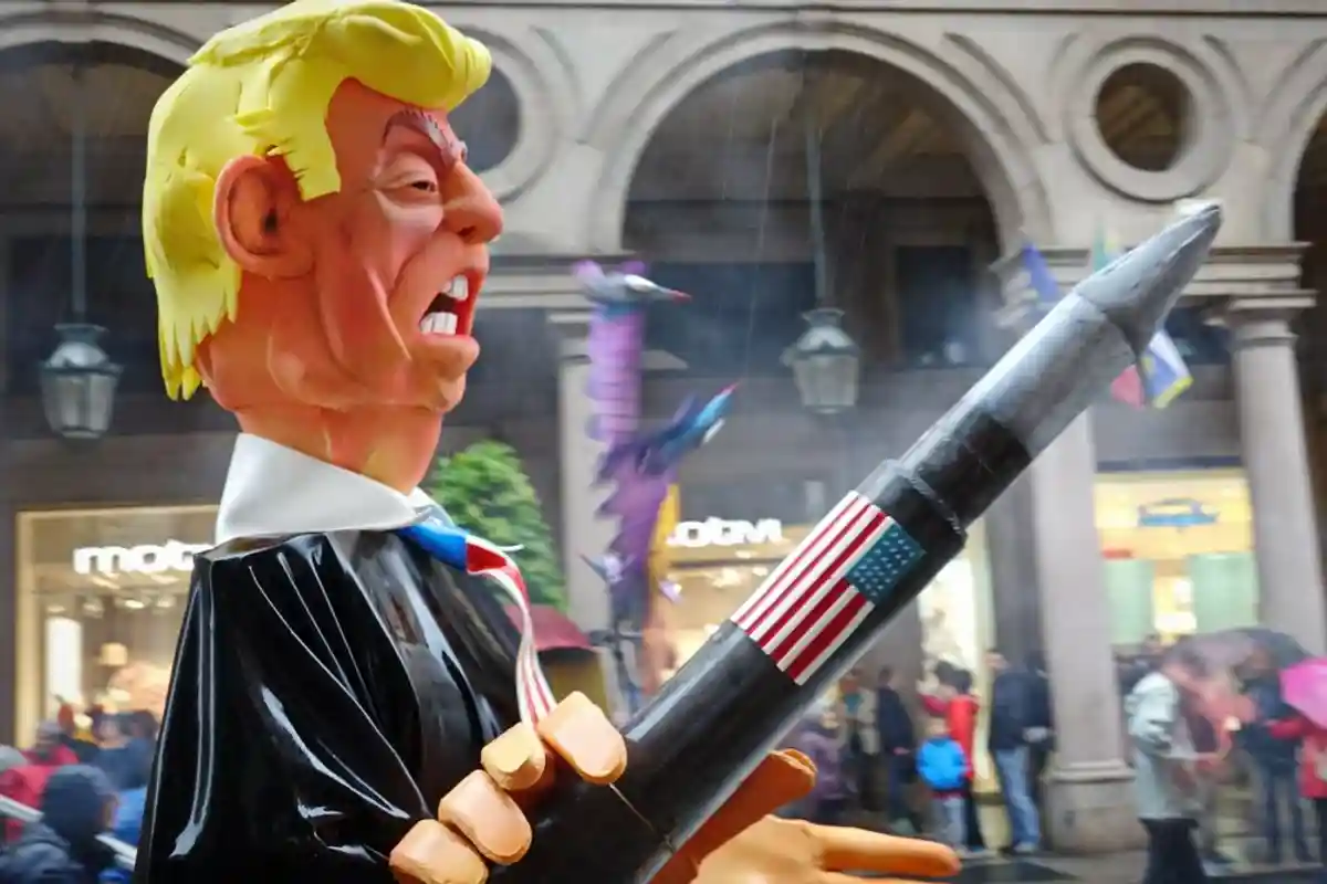 Трамп в образе свиньи: как артисты отнеслись к предстоящему саммиту G20 фото 1