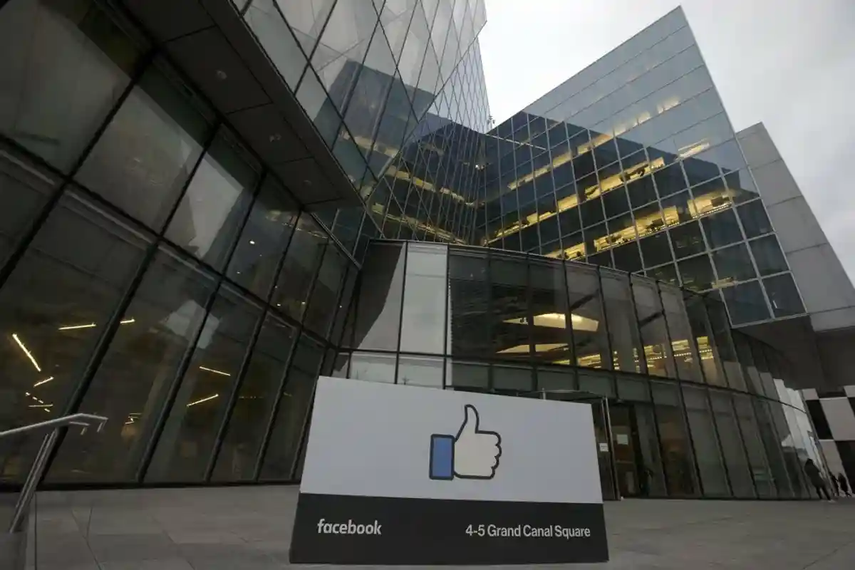 Facebook усиливает борьбу с фейковыми новостями в Германии фото 1