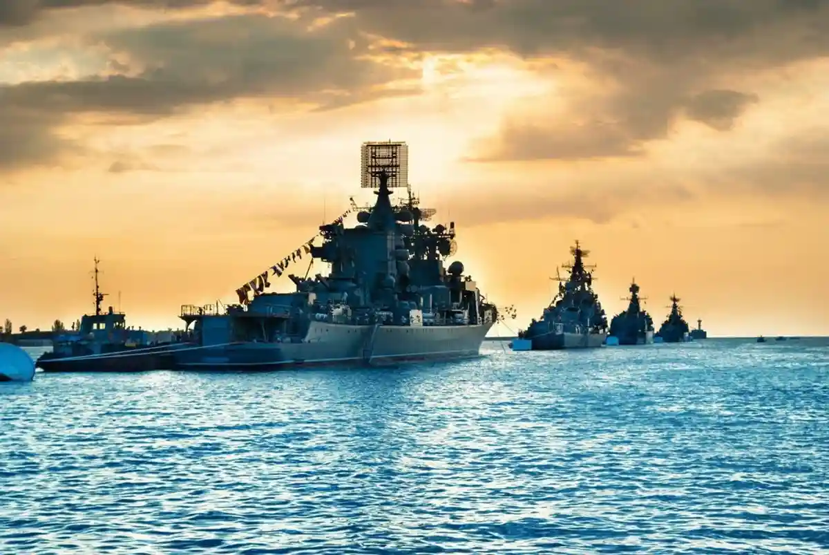 Россия и Китай проведут совместные военно-морские учения фото 1