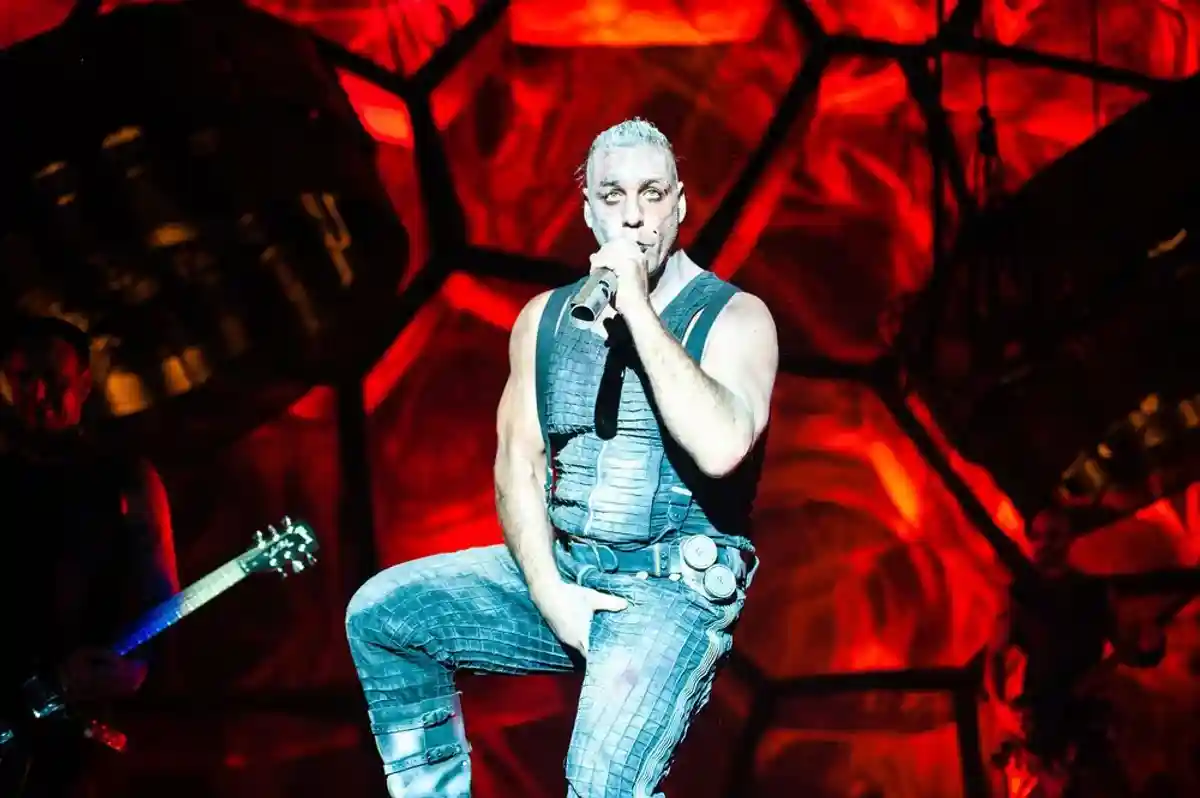 Rammstein не собирается прекращать музыкальную карьеру фото 1