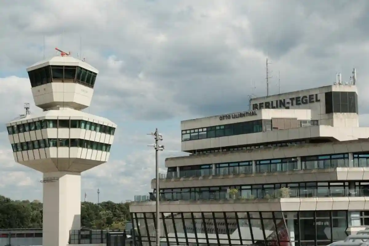 закрытие аэропорта Тегель