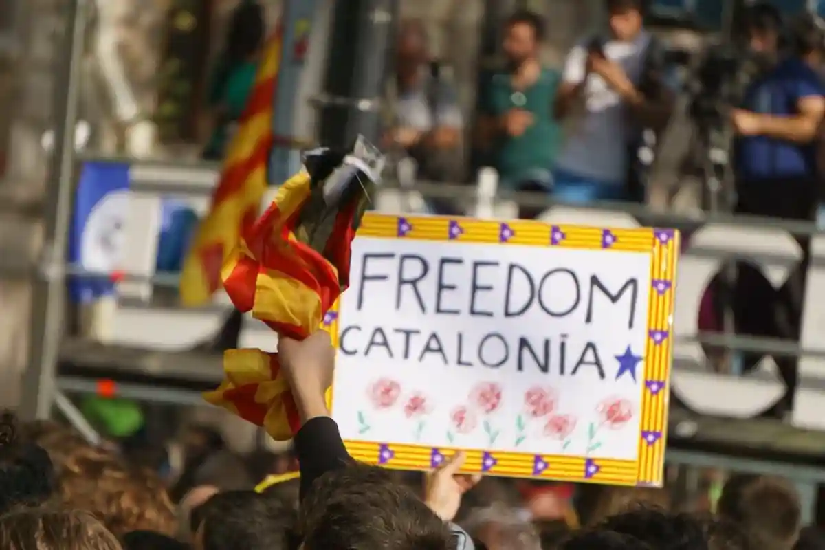 Глава Каталонии: «Мы выполним волю тех, кто голосовал за независимость» фото 1