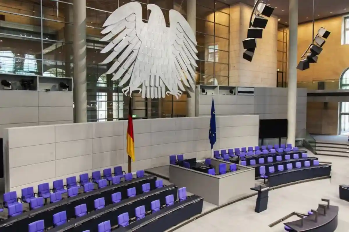 новый немецкий парламент