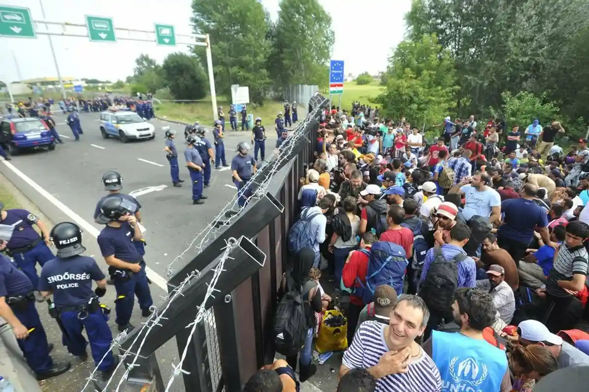 В ООН просят предоставить убежище ещё 1300 беженцам фото 1