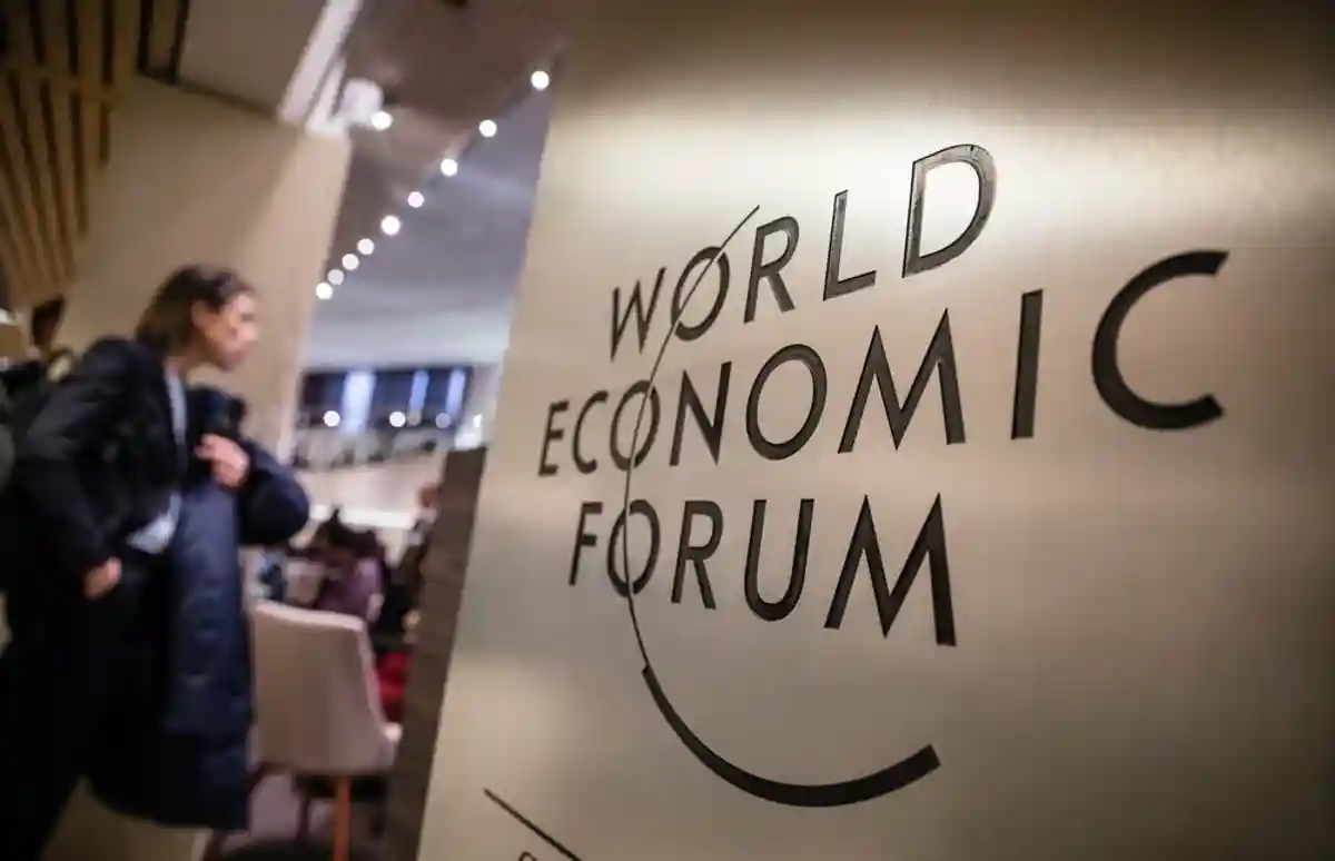 В Давосе открылся Всемирный экономический форум фото 1