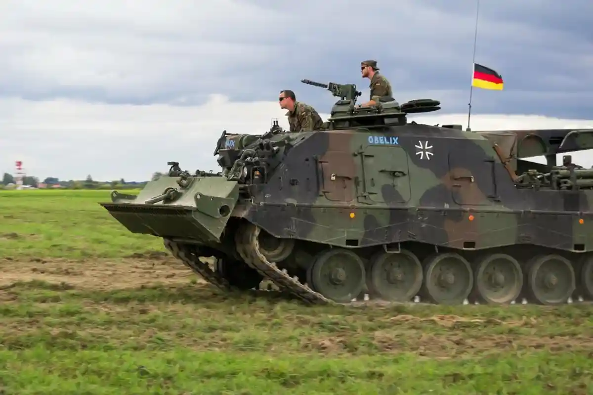 Германия заморозила поставку танков Турции после операции в Сирии фото 1