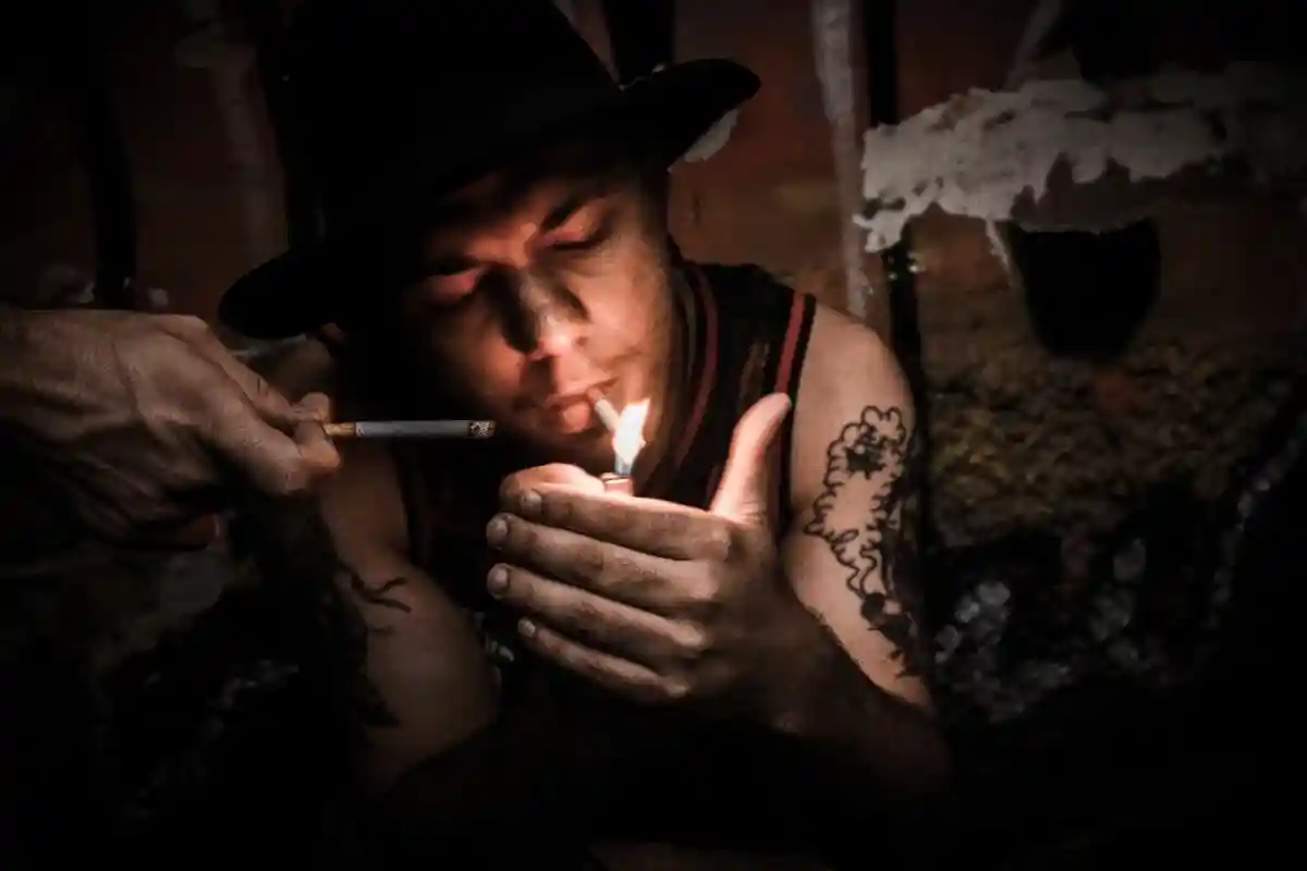 В Германии использование сигарет в фильмах хотят запретить. Фото: Maurício Mascaro / pexels.com