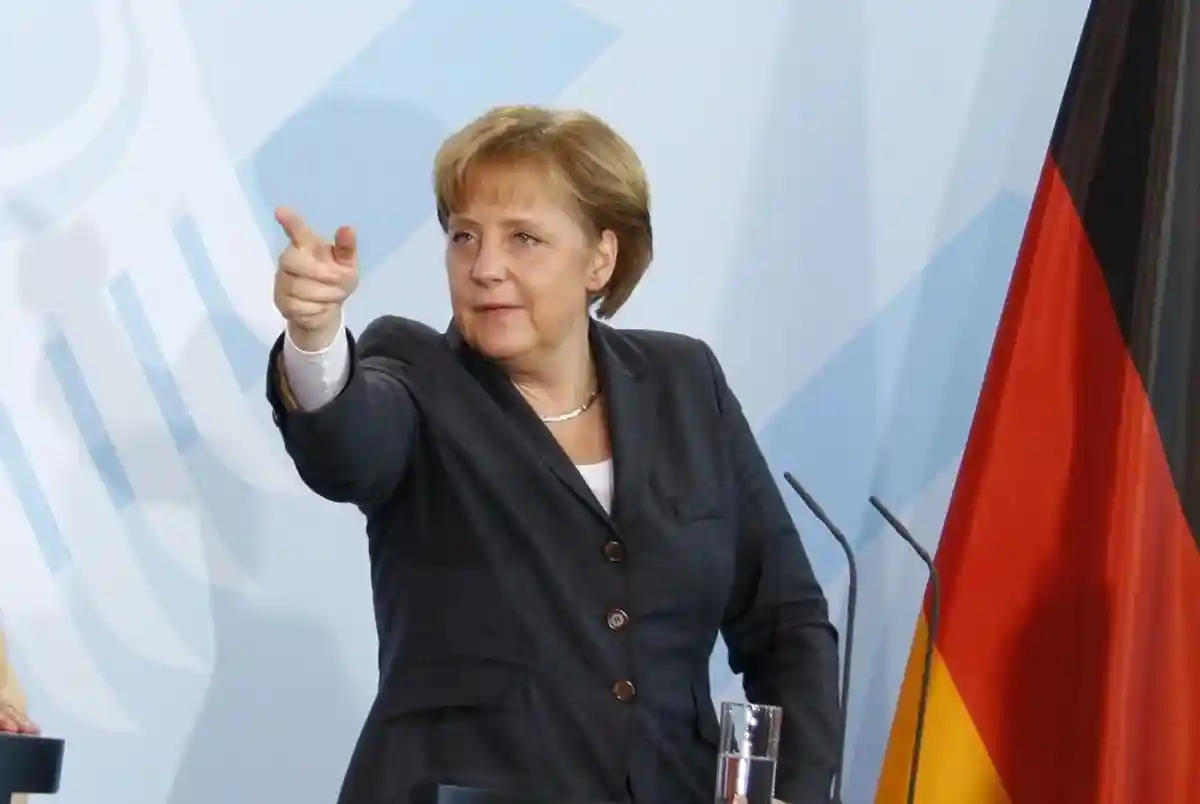 Меркель признала необходимость усиления контроля на границах Германии фото 1