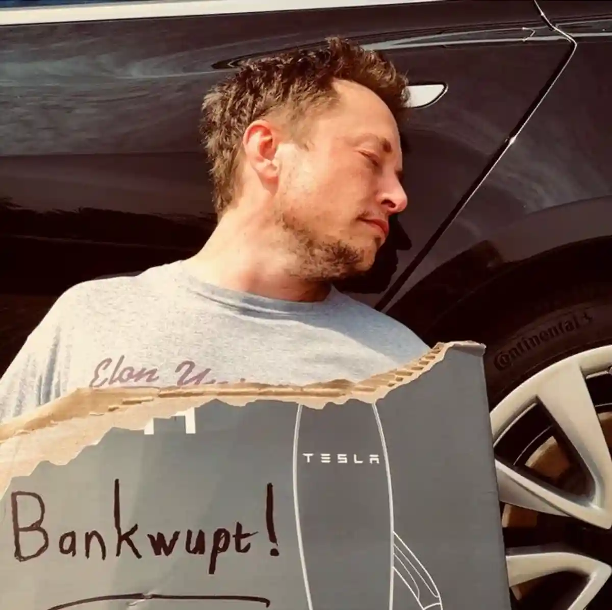 Илон Маск шутит. Фото: Elon Musk’s / Twitter