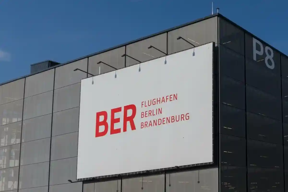 Берлинский аэропорт построит дополнительный терминал
