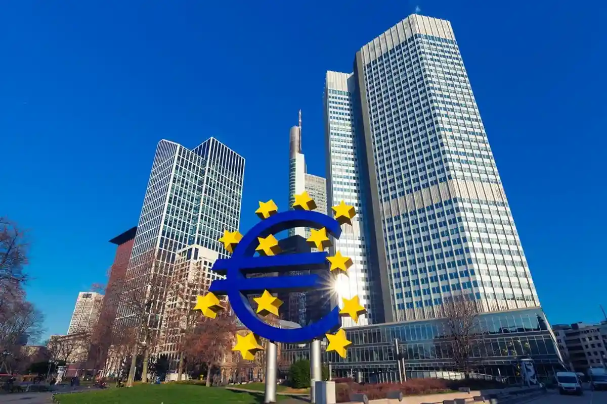 Германия работает над планом развития Еврозоны фото 1