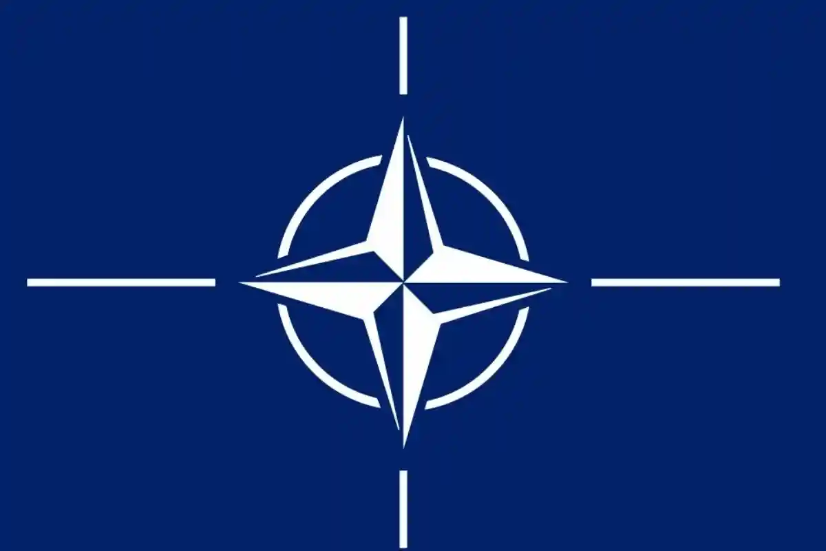 Флаг НАТО. Фото: Artem Karimov / wikipedia.org