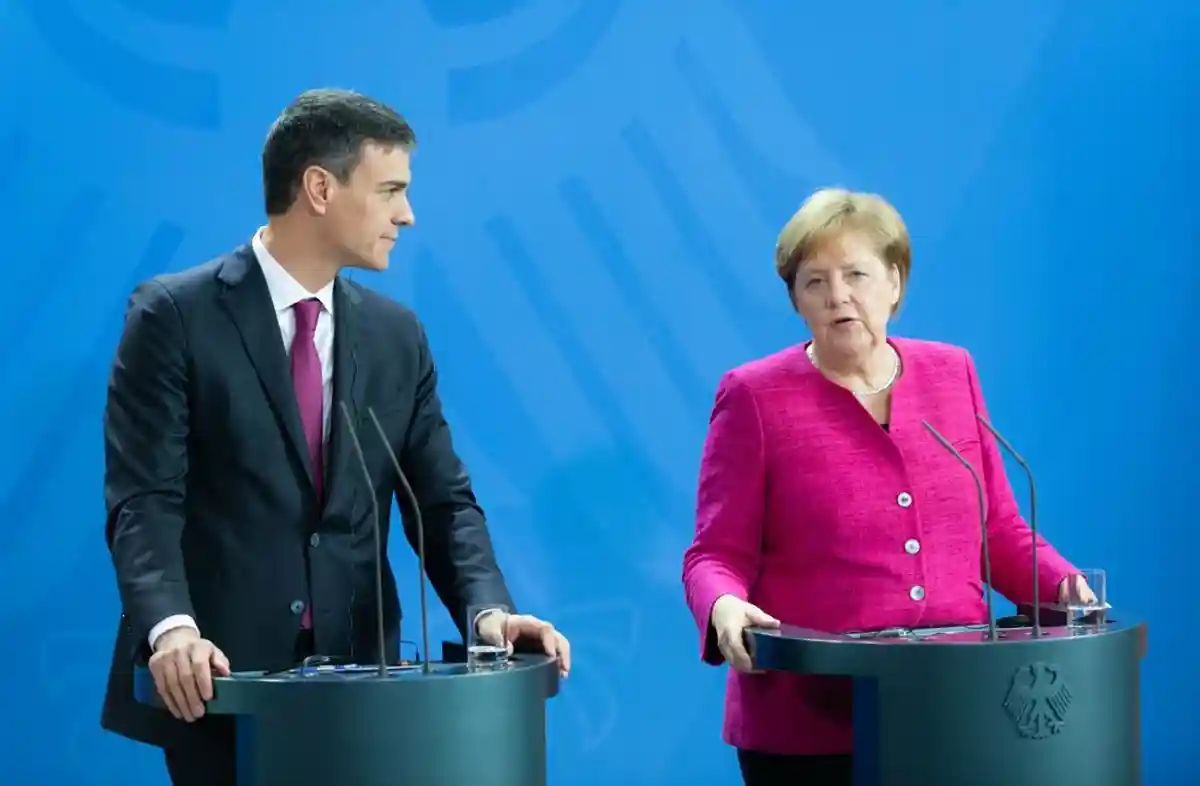Меркель о приеме беженцев