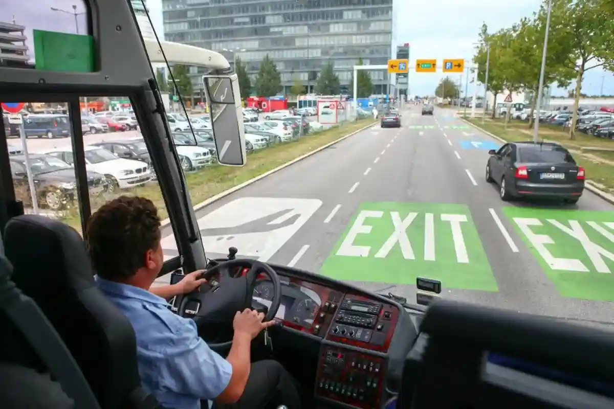 Зарплата водителя автобуса в Германии