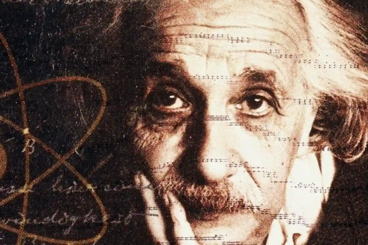 Альберт Эйнштейн. Фото: spatuletail / Shutterstock.com