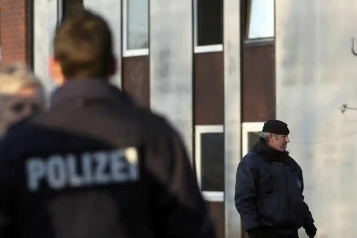 Спецоперация против преступности в Германии. Фото: RFI_Ru / twitter.com