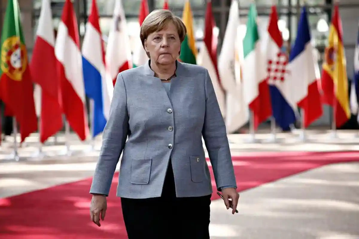 Меркель: «Мы должны создать настоящую европейскую армию» фото 1