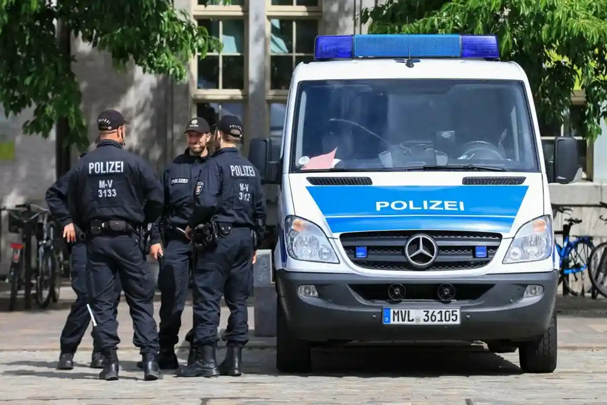 Немецкие полицейские получат новое снаряжение фото 1
