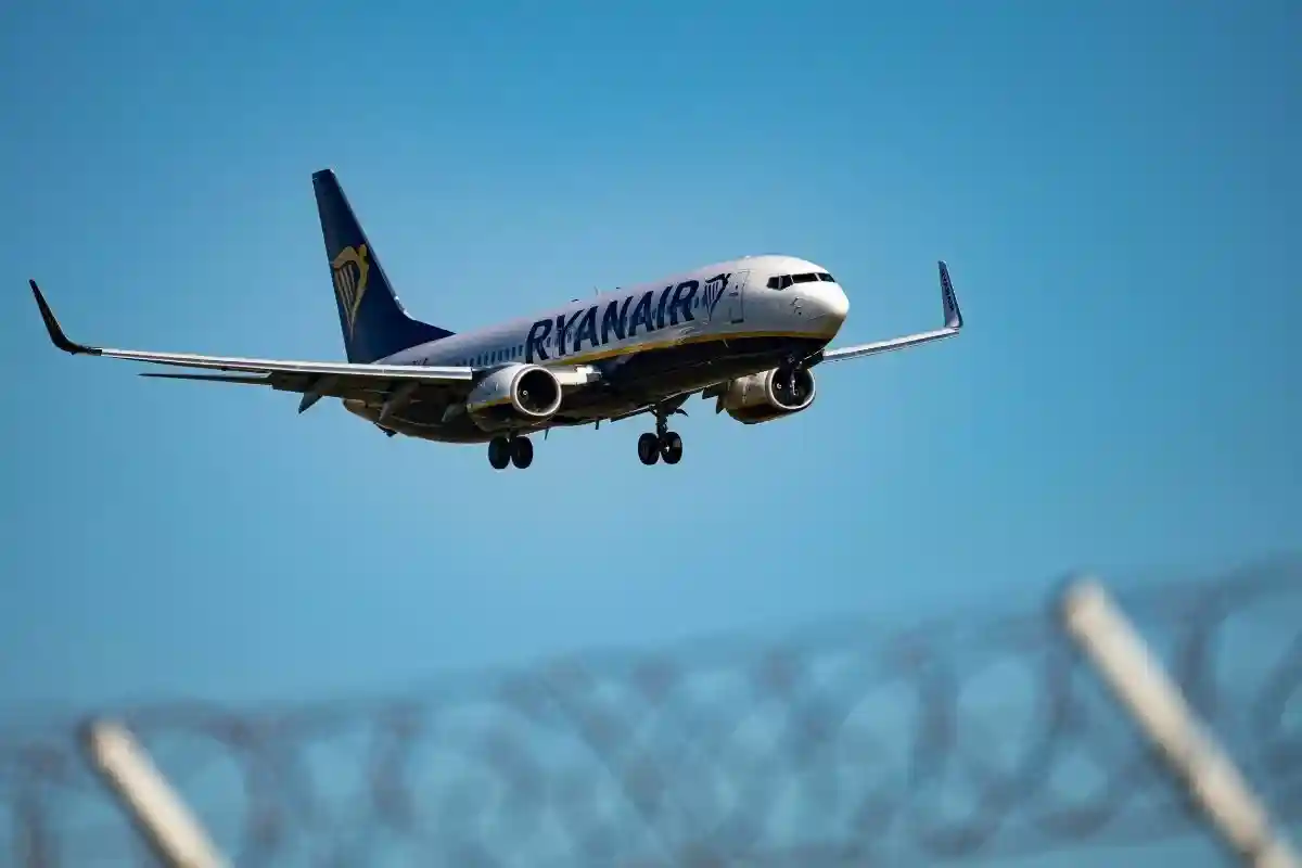 Ryanair. Фото: Fotis Christopoulos / unsplash.com