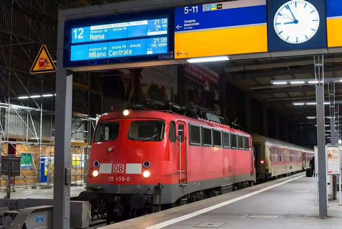 поезд опаздывает в Германии