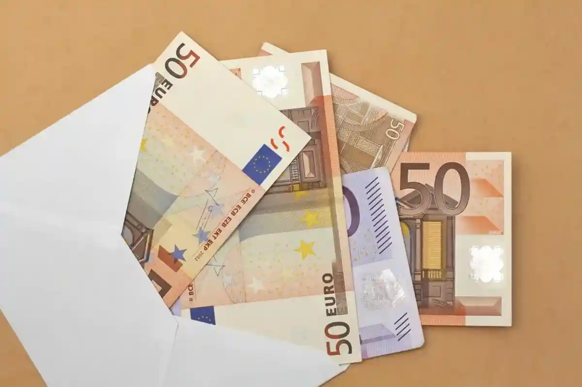денежные переводы от беженцев из Германии