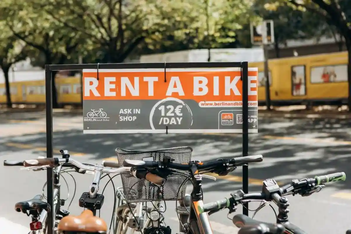 signboard Rent a bike in Berlin