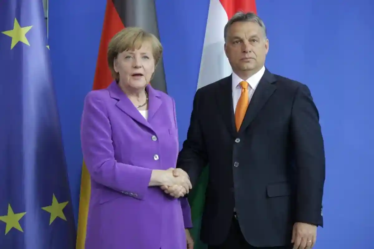Меркель Орбан
