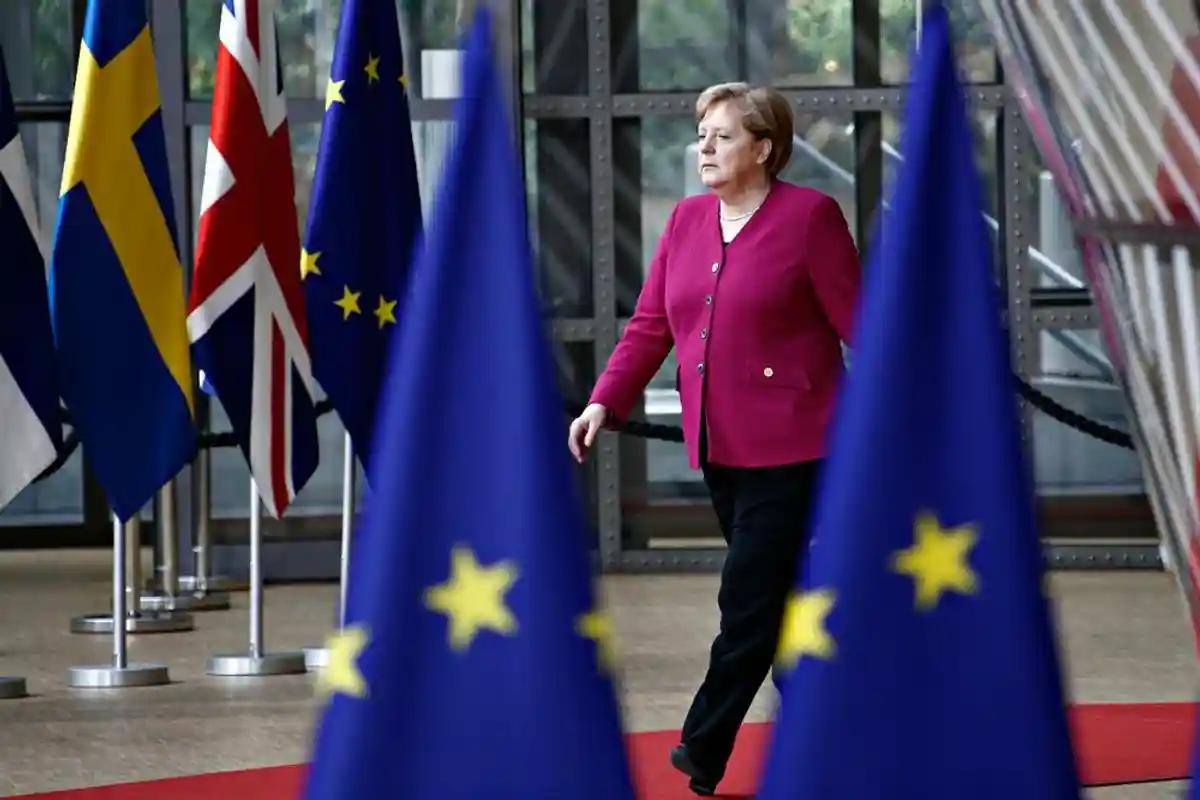 Ангела Меркель на саммит Европейского Союза