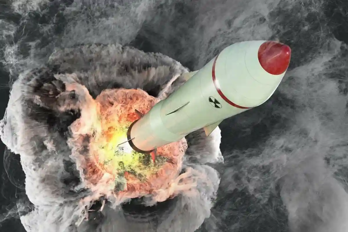 Запуск ядерной ракеты. Условное фото