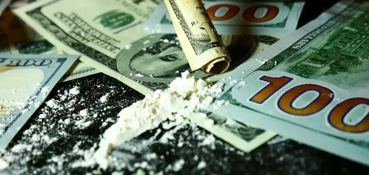 Купюры евро с кокаином