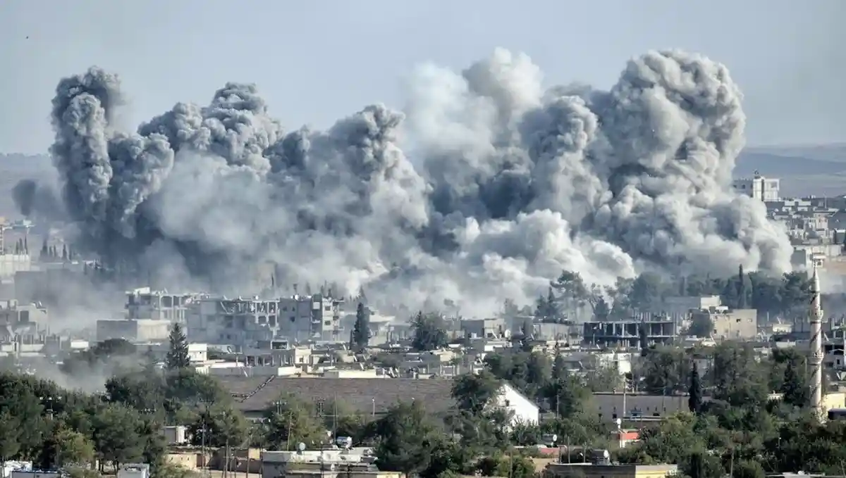Взрыв в Сирии во время войны
