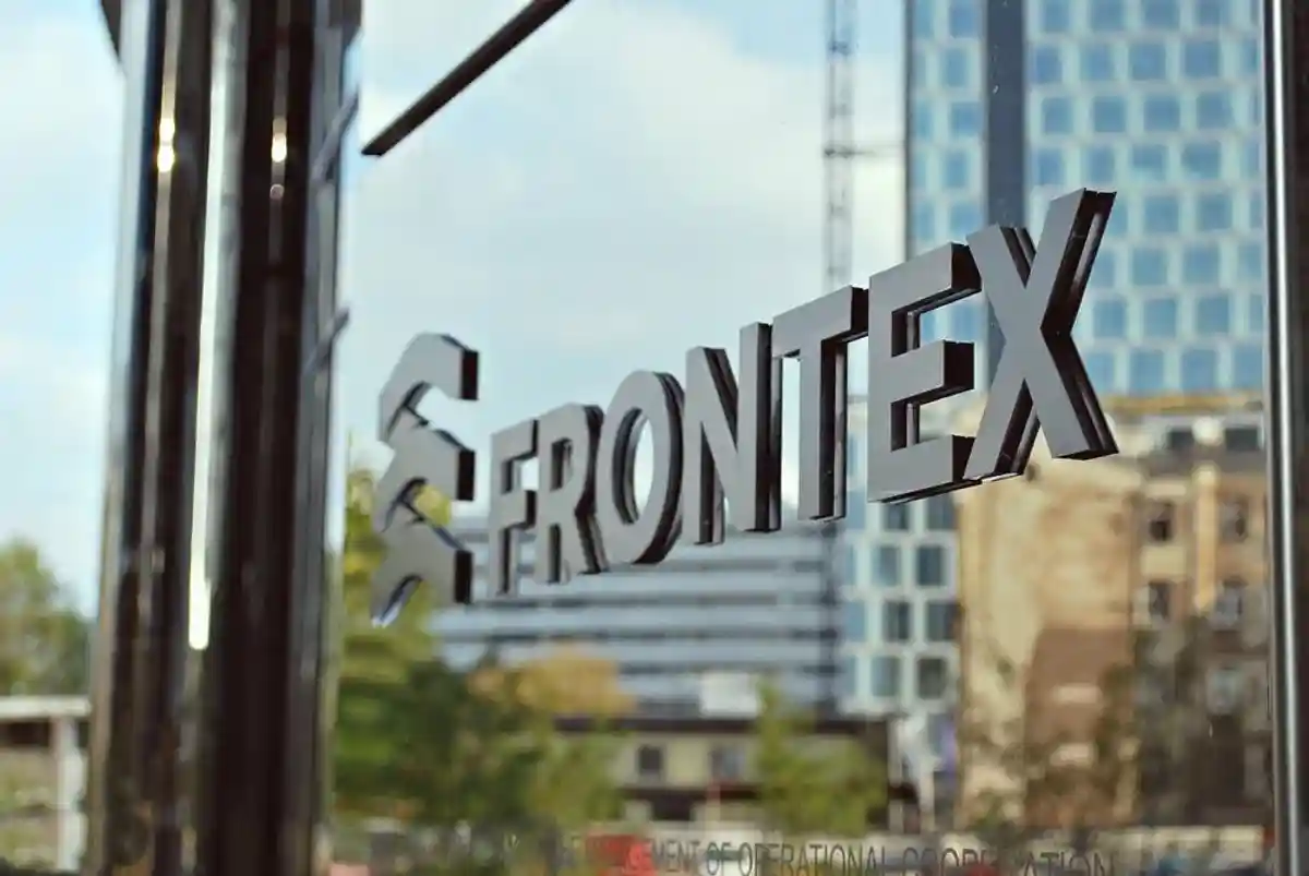Вход в главный офис Frontex