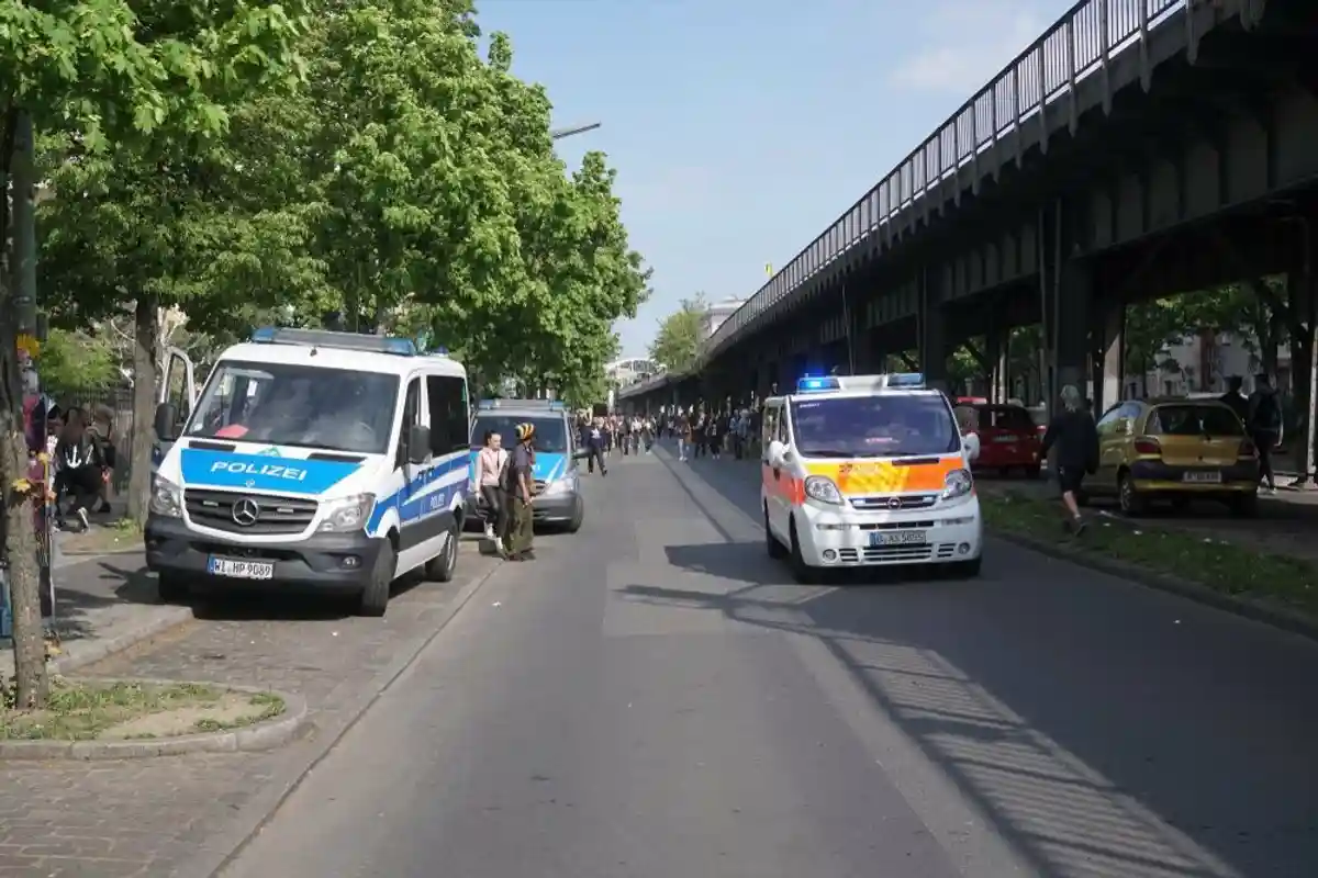 Полиция Берлин