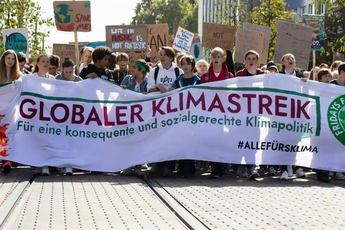 Митинг защитники климата