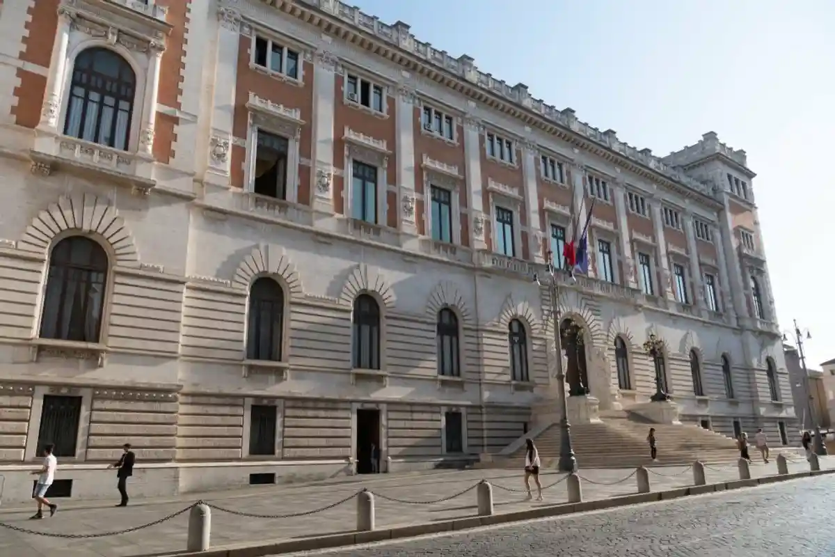 Итальянский парламент. Нижняя палата