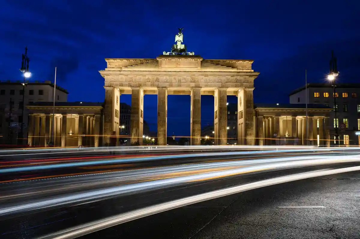 Бранденбургские ворота, Берлин. Фото: Lars Kuczynski, Unsplash.com