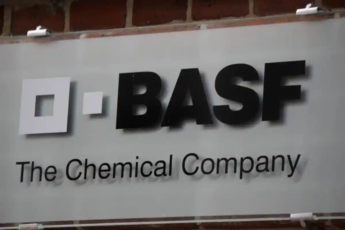 концерн BASF