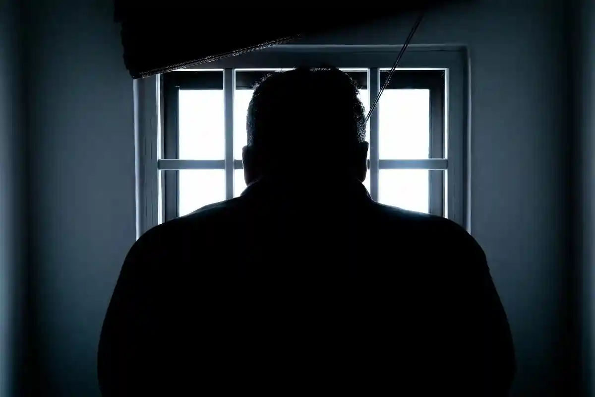 Содержание депортируемых под стражей — крайняя мера. Фото: Donald Tong / pexels.com