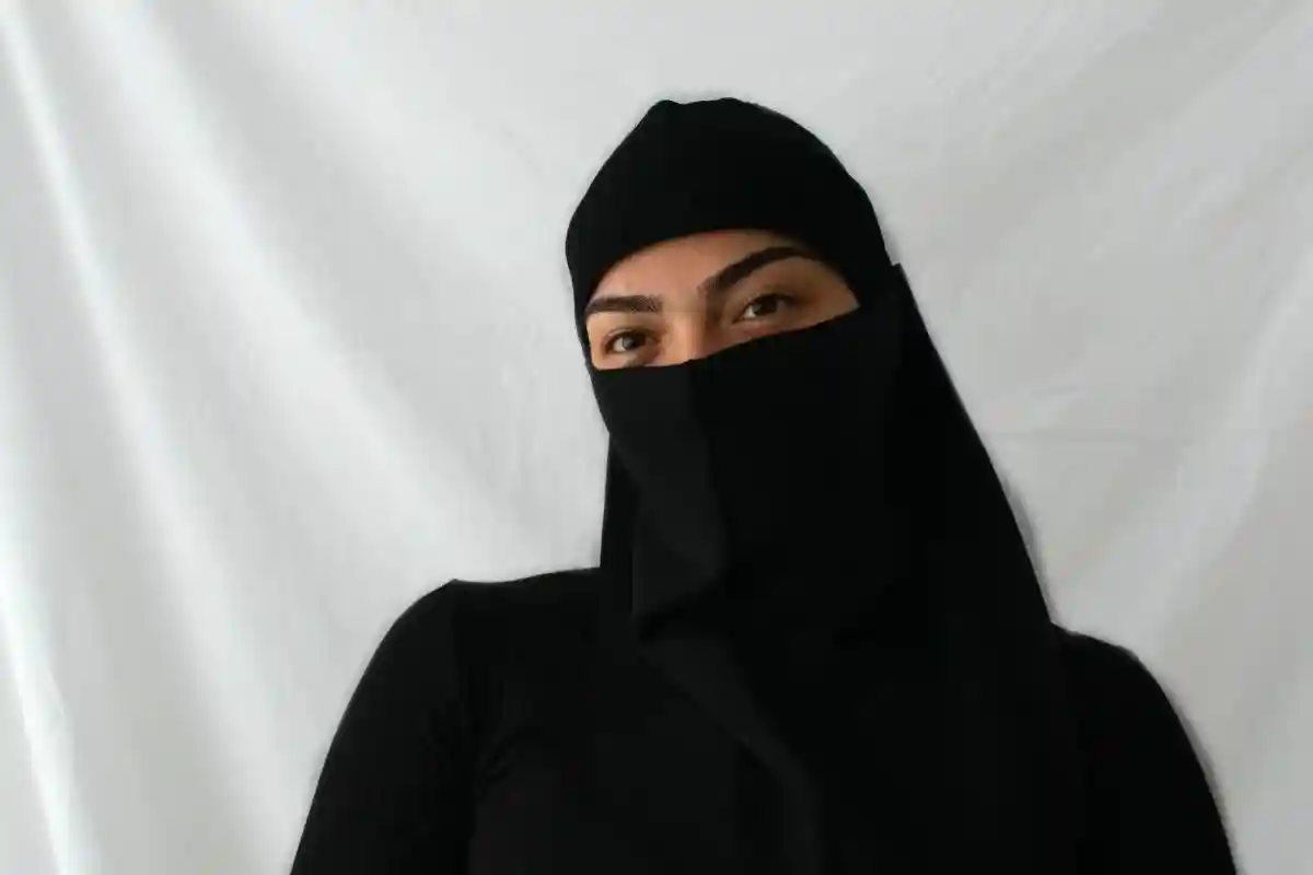 Ношение хиджаба в Германии. Фото: Tugba Demir / pexels.com