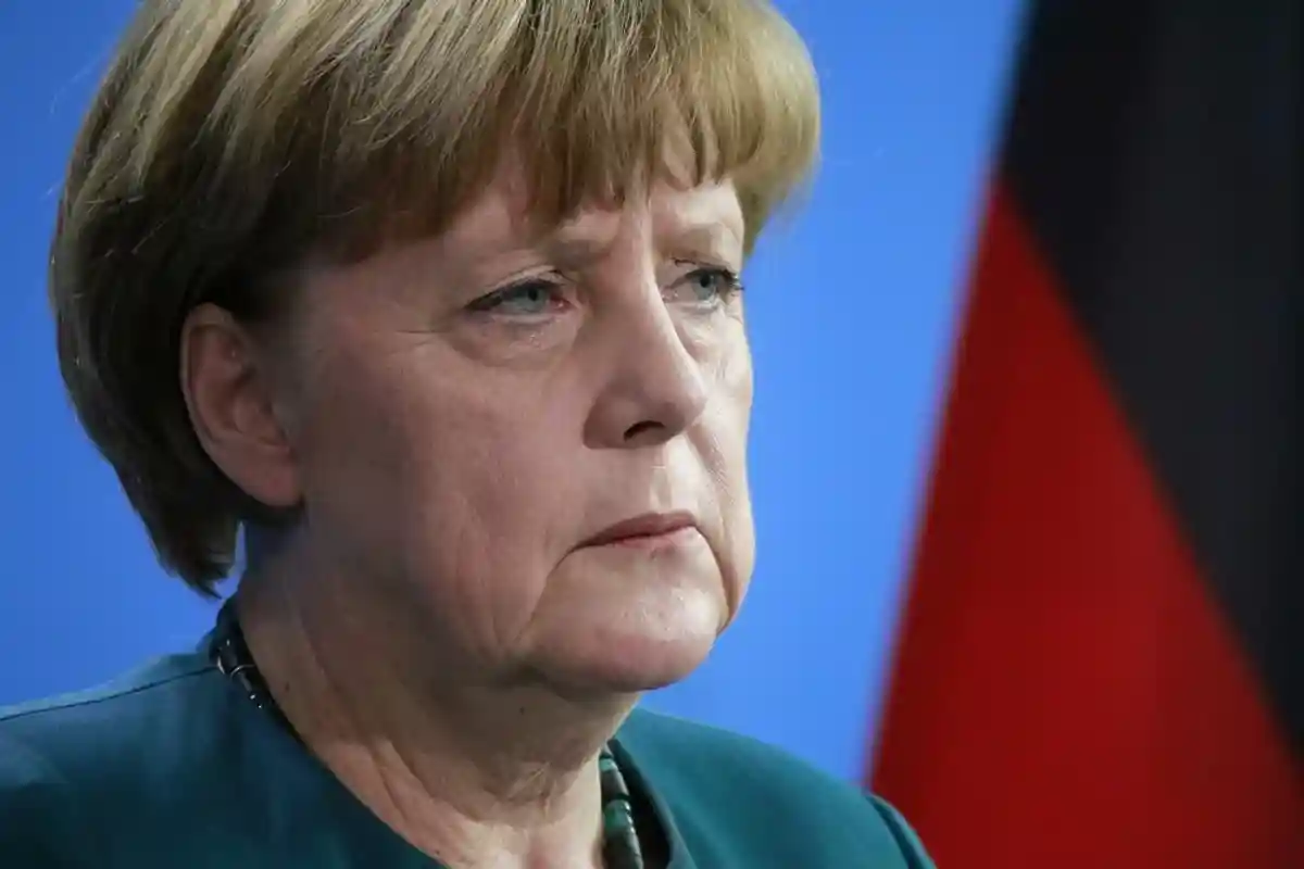 Меркель устанавливает верхний предел числа инфицированных