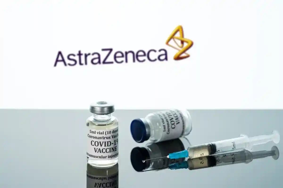 доверие к вакцине AstraZeneca фото
