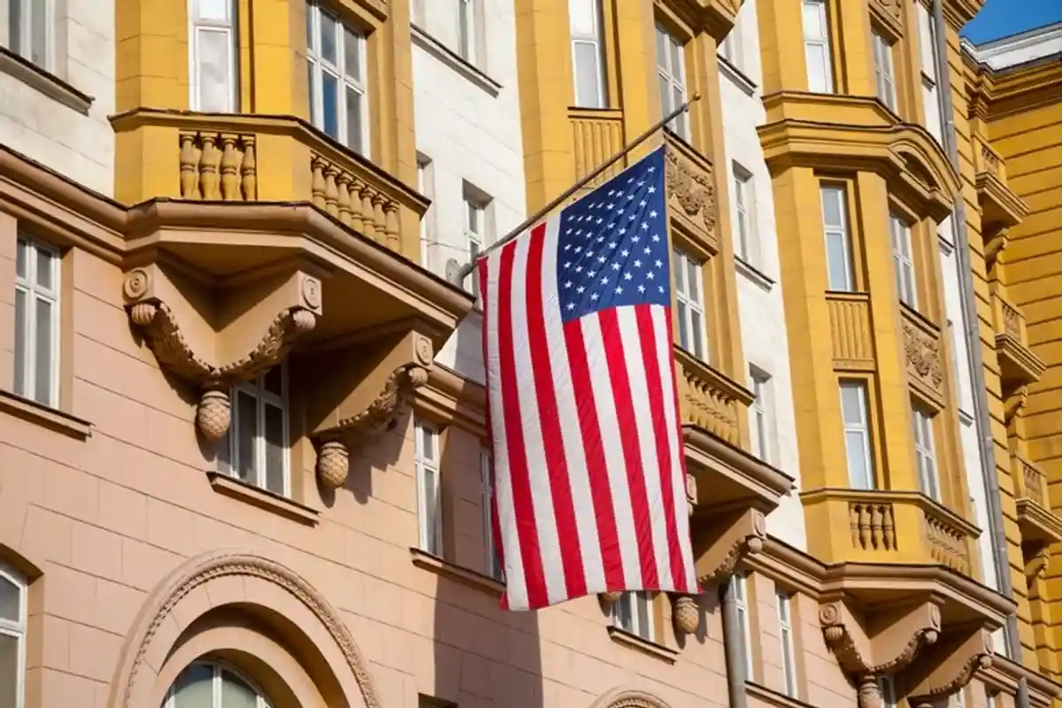 Посольство США в Москве Фото: Автор: mgfoto / shutterstock.com