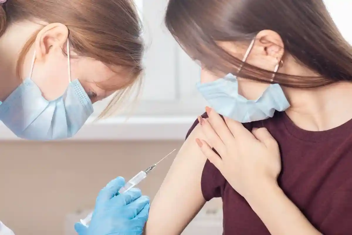 Вакцинация для подростков в Германии