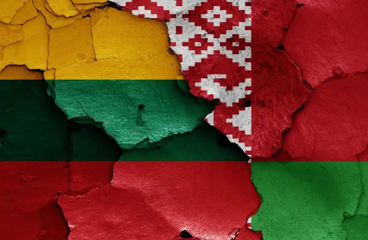 высылка белорусских дипломатов из Литвы Foto: danielo/shutterstock.com