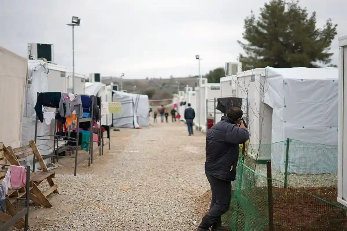 Лагерь беженцев в Греции. Фото: Julie Ricard / Unsplash.com